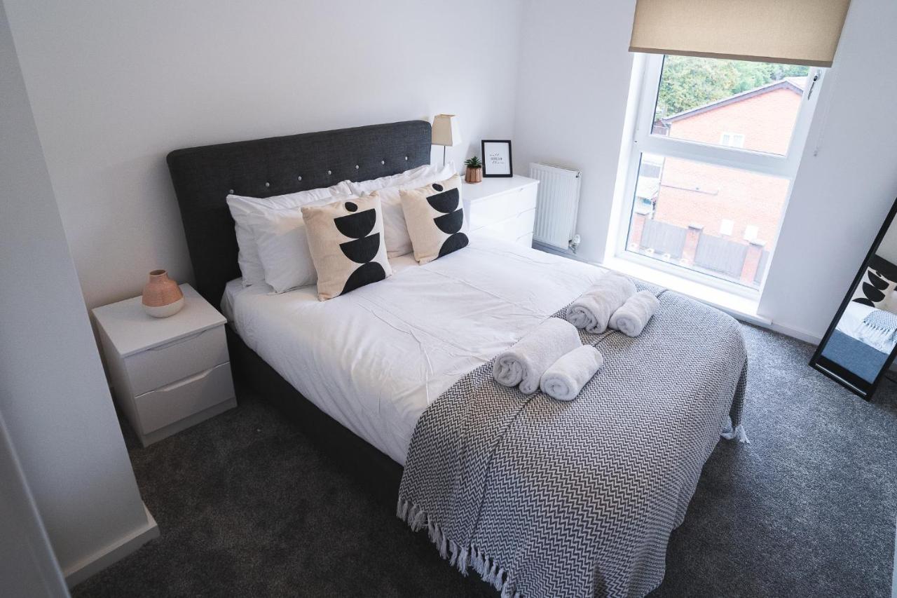 City Centre 2-Bed - New - Free Wi-Fi - Central Manchester Dış mekan fotoğraf